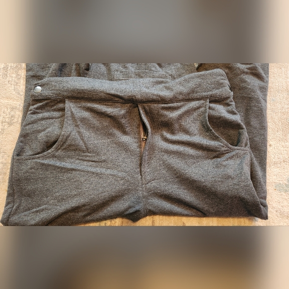 Swoveralls. Gray. Size Small. NWT. - Picture 4 of 6